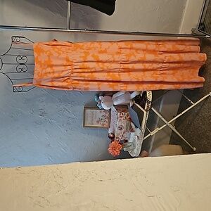 NWOT Social Standard by Sanctuary floral maxi dress. Size XXL.